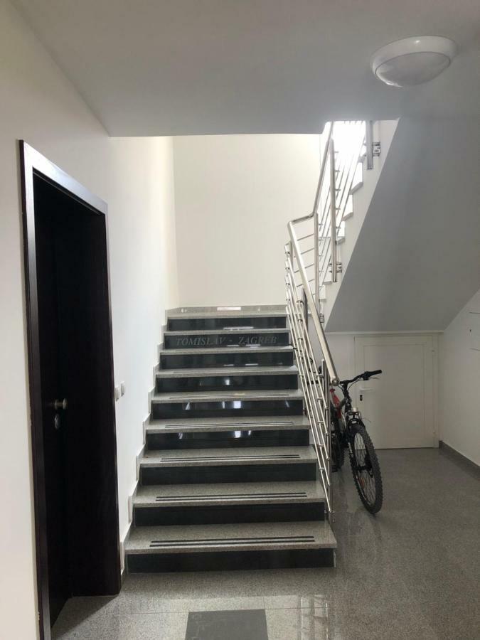 Apartment Zeljkica - Villa Sunce 塞尼 外观 照片